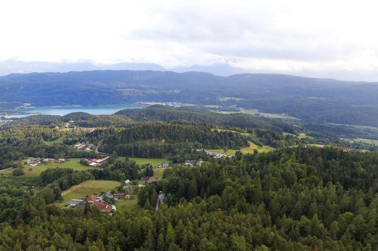 Gasthaus Hotel Hoehenwirt Keutschach am See Luaran gambar